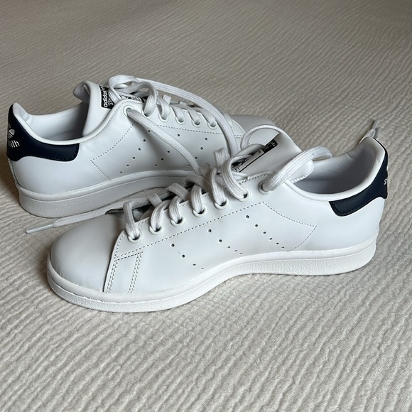 Adidas Stan Smith - size 6.5 - never worn - Picture 4 of 11